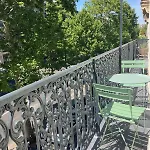 Very Charming Haussmannian Apartment With Balcony